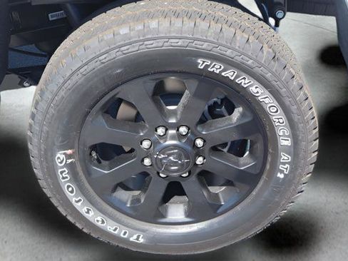 New 2026 RAM 2500 Laramie AWD/4WD image 28
