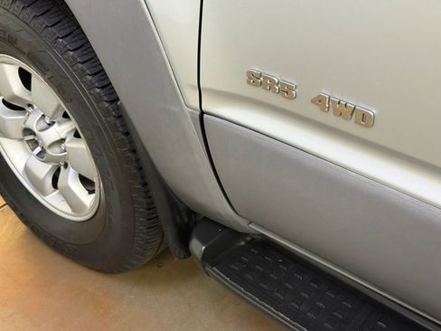 Used 2003 Toyota 4Runner Sport AWD/4WD image 9