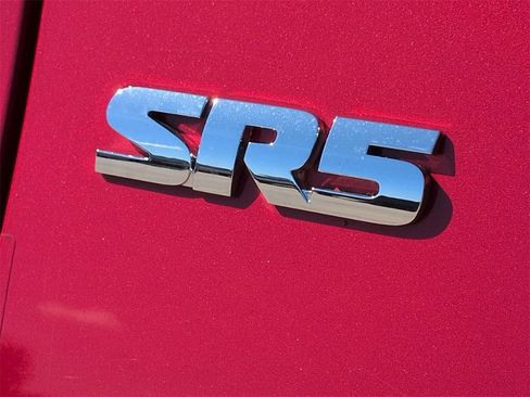 Used 2023 Toyota Tacoma SR5 image 6