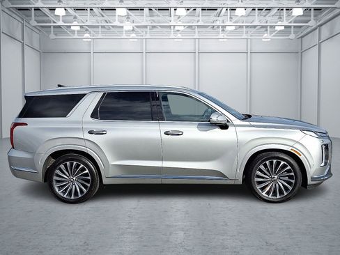 Certified 2024 Hyundai Palisade Calligraphy image 7