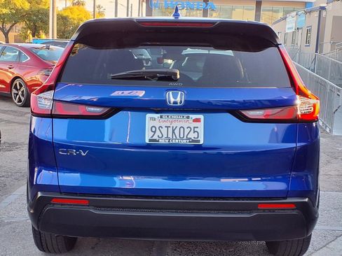 Certified 2024 Honda CR-V EX image 5