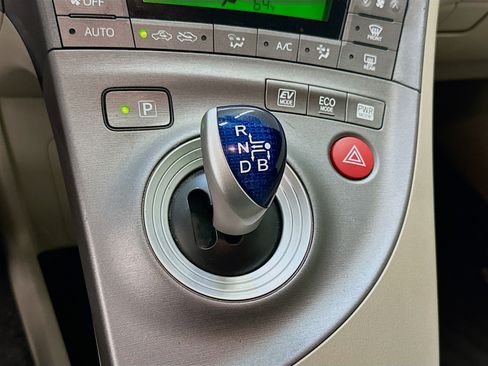 Used 2015 Toyota Prius Three FWD image 25