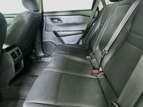 Used 2025 Nissan Rogue S FWD image 25