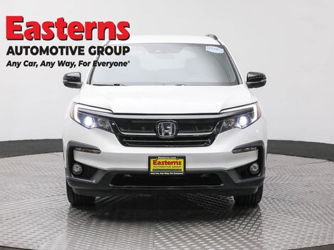 Used 2022 Honda Pilot Sport image 2