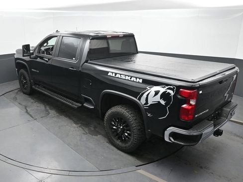 Used 2022 Chevrolet Silverado 2500 LT w/ Convenience Package AWD/4WD image 37