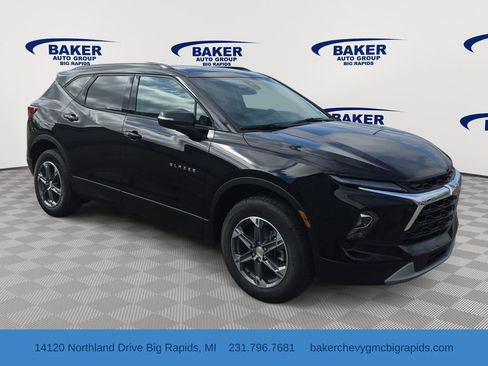 New 2026 Chevrolet Blazer LT AWD/4WD image 1