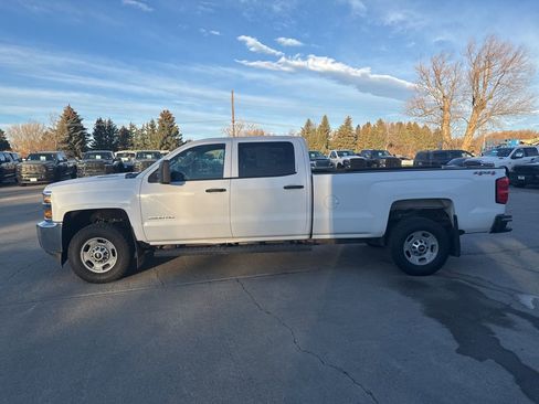 Used 2015 Chevrolet Silverado 2500 W/T w/ WT Convenience Package AWD/4WD image 5