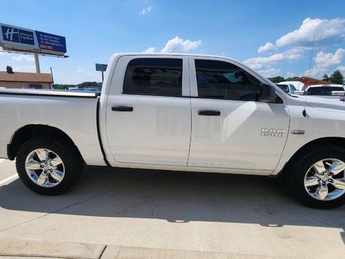 Used 2014 RAM 1500 Express AWD/4WD image 7