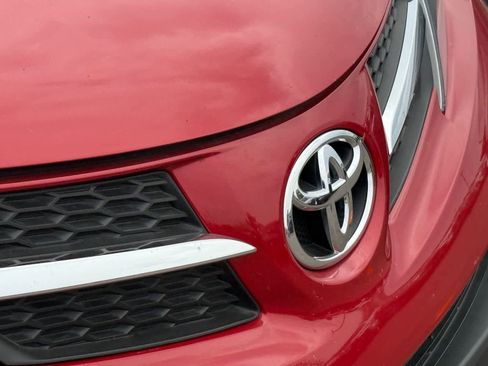 Used 2013 Toyota RAV4 Limited image 8