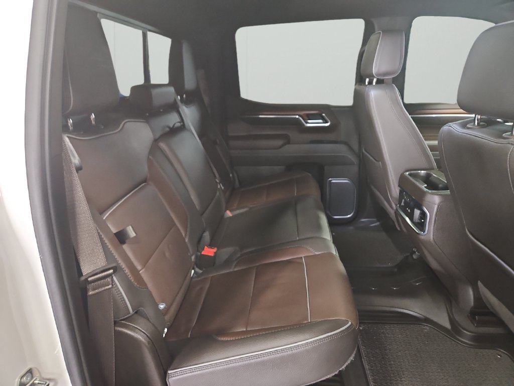 Used 2023 GMC Sierra 1500 Denali w/ Denali Reserve Package AWD/4WD image 34