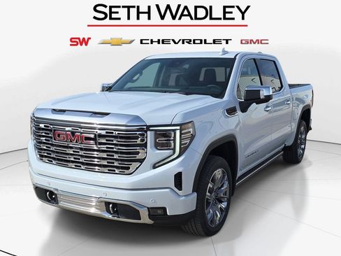New 2026 GMC Sierra 1500 Denali w/ Denali Reserve Package AWD/4WD image 3