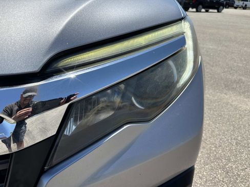 Used 2017 Honda Ridgeline RTL-T image 10