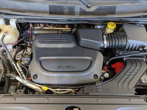 Used 2019 Chrysler Pacifica Limited FWD image 22