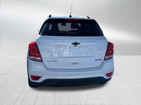 Used 2022 Chevrolet Trax LT w/ Sport Edition image 7