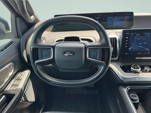 Used 2025 Ford Expedition Tremor AWD/4WD image 20