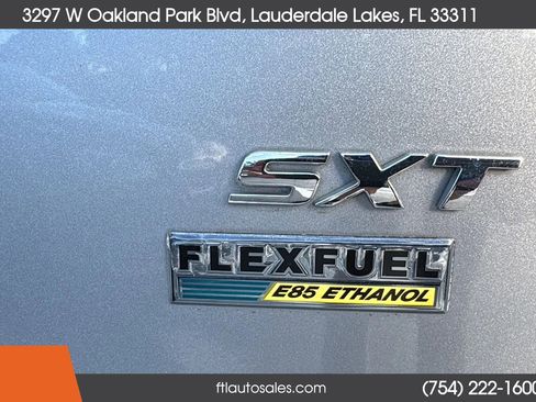 Used 2016 Dodge Grand Caravan SXT w/ Rear Park Assist Package image 15