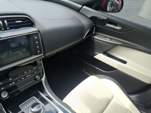 Used 2018 Jaguar XE R-Sport AWD/4WD image 20
