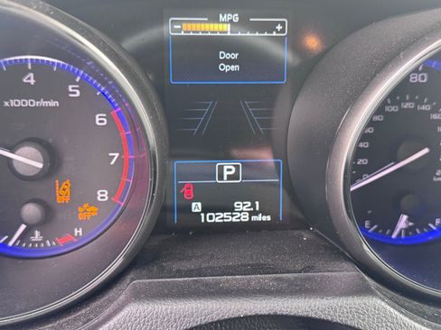 Used 2017 Subaru Outback 2.5i Premium image 10