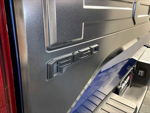 Used 2018 Ford F150 Raptor w/ Equipment Group 802A Luxury image 30