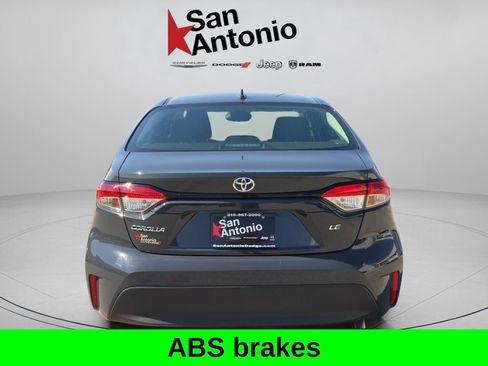 Used 2025 Toyota Corolla LE image 7