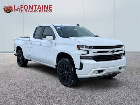 Used 2019 Chevrolet Silverado 1500 RST w/ All-Star Edition image 3