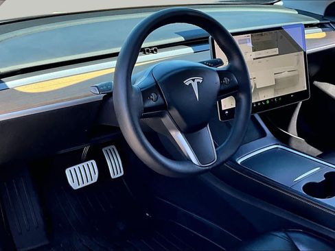 Used 2021 Tesla Model 3 Performance AWD/4WD image 18