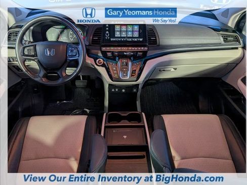 Certified 2025 Honda Odyssey Elite image 16