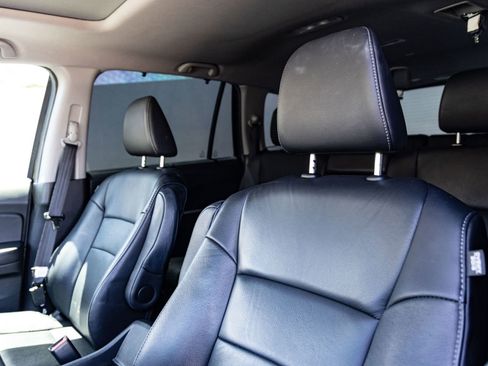 Used 2021 Honda Pilot Special Edition image 10