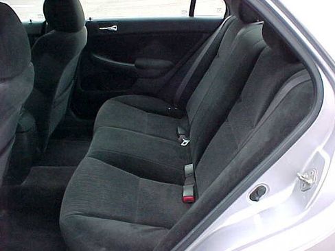 Used 2005 Honda Accord Sedan image 12