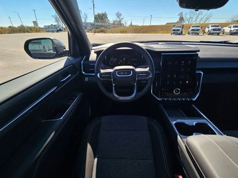 New 2026 GMC Acadia Elevation image 13