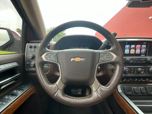 Used 2017 Chevrolet Silverado 1500 High Country AWD/4WD image 28
