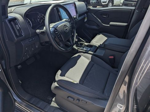 New 2026 Nissan Frontier SV w/ Tow Package AWD/4WD image 10