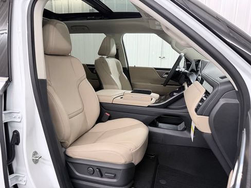 Certified 2026 INFINITI QX80 Pure RWD image 47