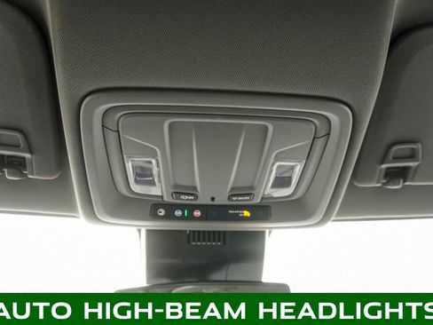 Used 2025 Chevrolet Silverado 1500 LT image 24