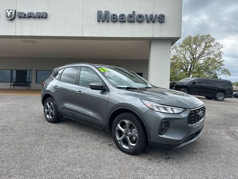 Used 2025 Ford Escape ST-Line Select AWD/4WD image 1