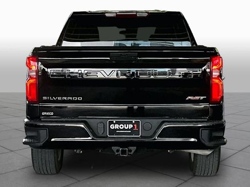 Used 2022 Chevrolet Silverado 1500 RST RWD image 4