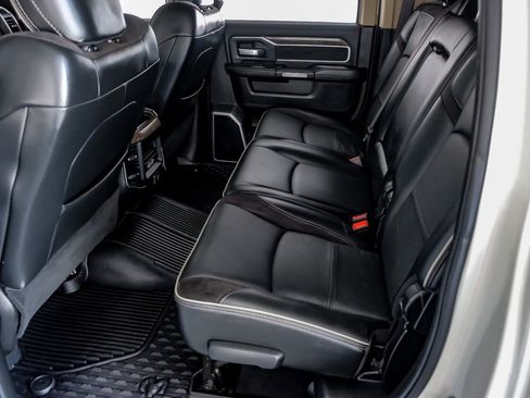 Used 2019 RAM 2500 Laramie image 37