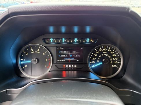 Used 2020 Ford F150 XLT w/ Equipment Group 301A Mid image 14