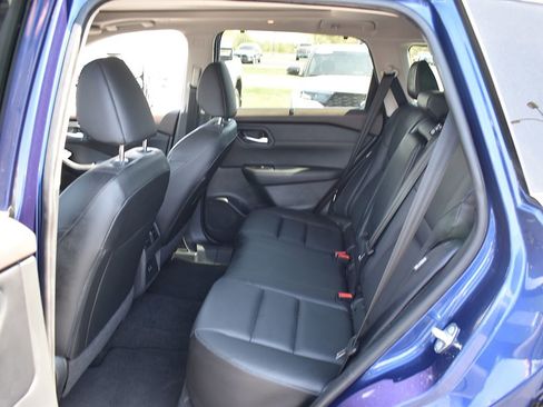 Used 2023 Nissan Rogue SV w/ SV Premium B Package AWD/4WD image 6