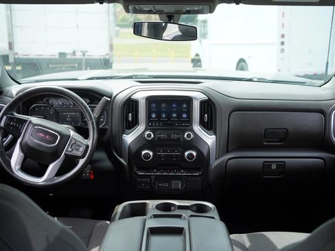 Used 2023 GMC Sierra 2500 SLE AWD/4WD image 14