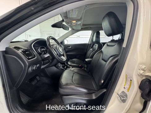 Used 2018 Jeep Compass Limited w/ Navigation Group AWD/4WD image 12