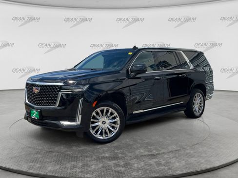 Used 2024 Cadillac Escalade ESV Premium Luxury w/ LPO, Floor Liner Package AWD/4WD image 3