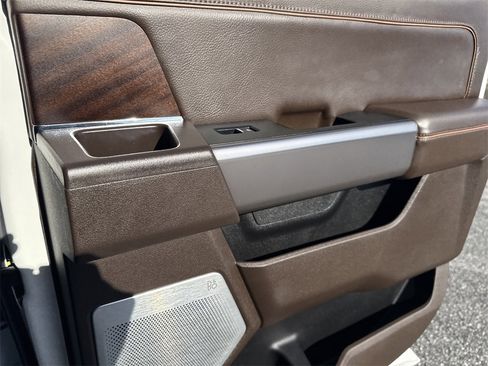 Used 2024 Ford F350 King Ranch w/ Chrome Package image 18