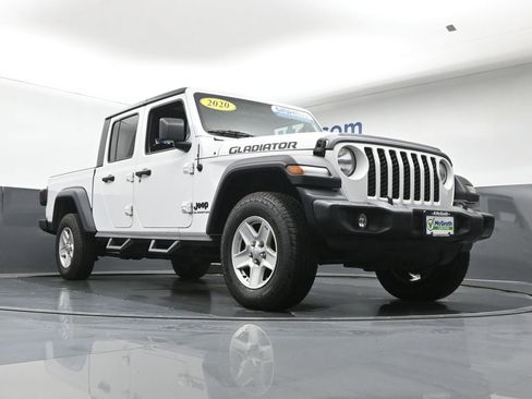 Used 2020 Jeep Gladiator Sport w/ Quick Order Package 24S image 26