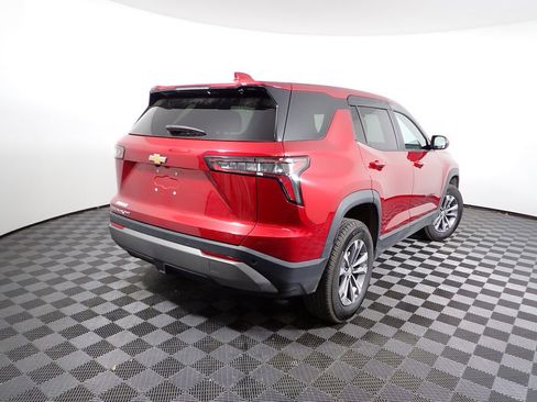 Used 2026 Chevrolet Equinox LT image 17