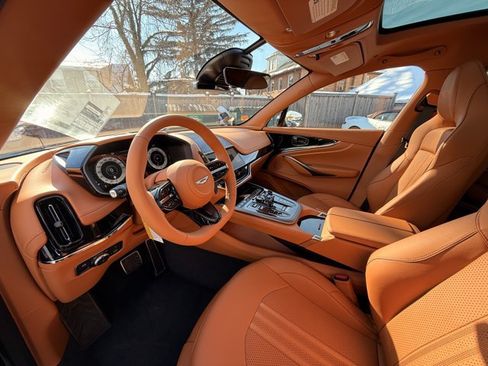 Used 2026 Aston Martin DBX 707 AWD/4WD image 15