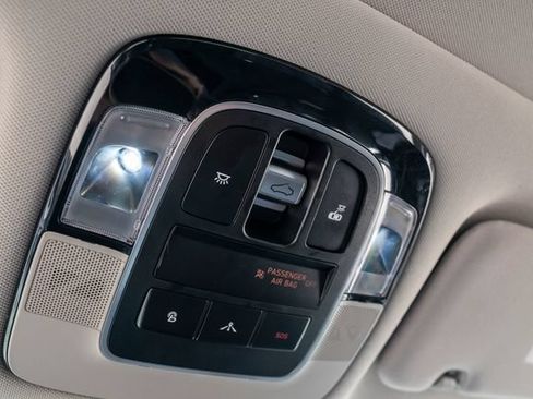 Used 2020 Hyundai Sonata Limited FWD image 34