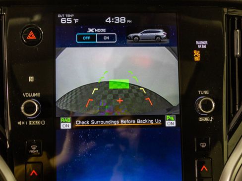 Used 2023 Subaru Outback Limited image 28