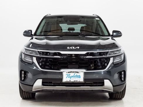 Used 2024 Kia Seltos SX AWD/4WD image 6