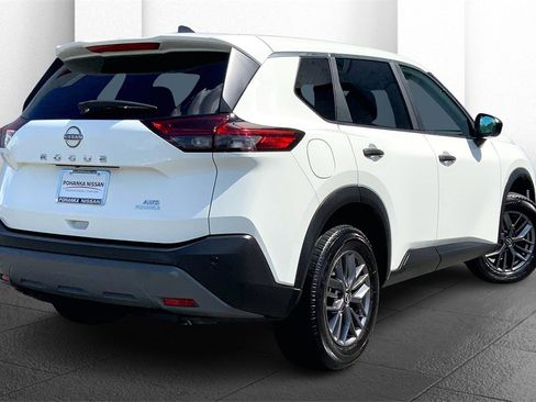 Certified 2023 Nissan Rogue S image 13